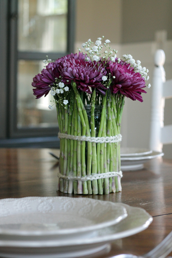 Get creative this Mother's Day and create an Asparagus bouquet with a bunch 